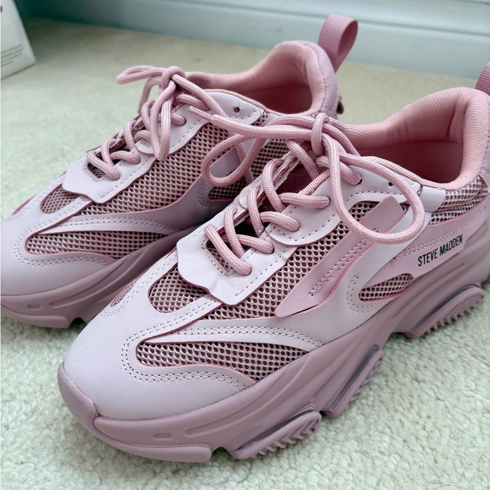 Steve Madden Possession Women's Sneakers in Rose